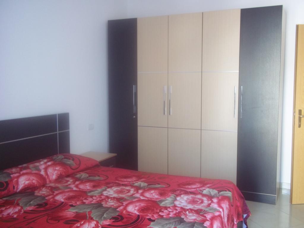 Faik Shehu Apartments Durrës Exterior foto